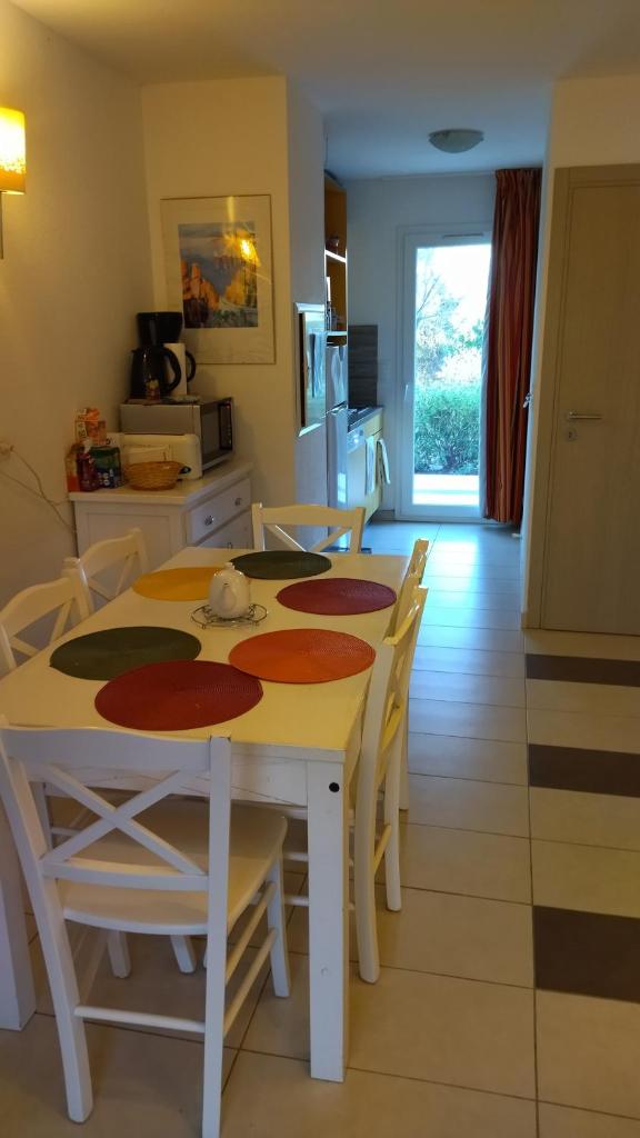 Maison duplex 2 chambres, avec jardin, 800m plage photo 3