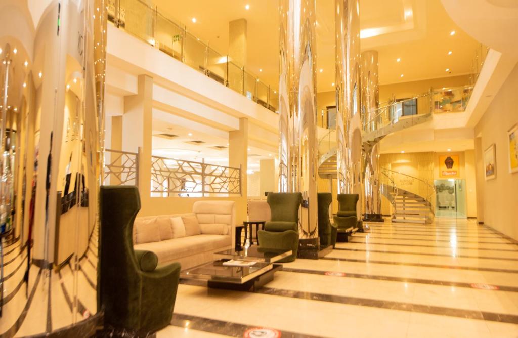 Crossroads Hotel Blantyre photo 1