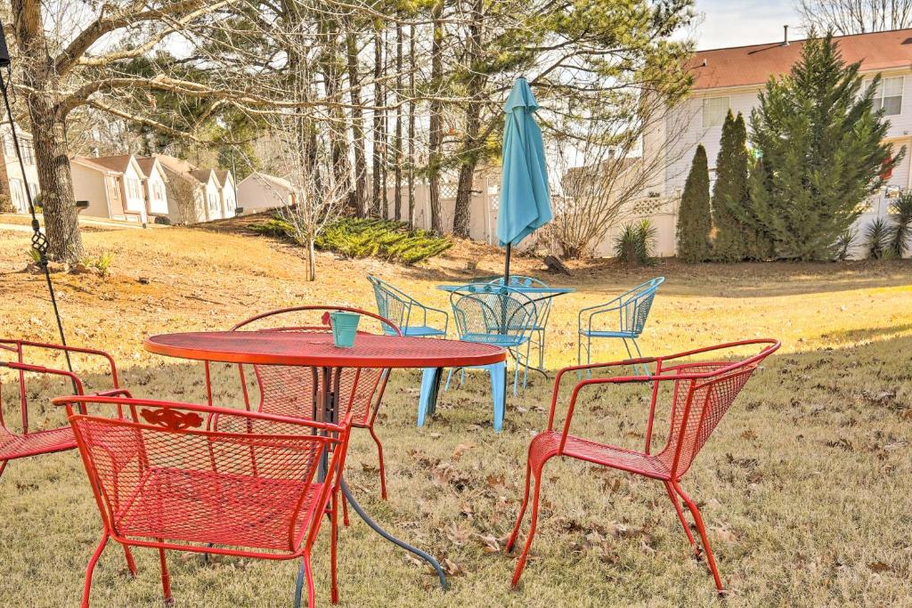 Updated Lithonia Cottage about 7 Mi to Stone Mtn! photo 2
