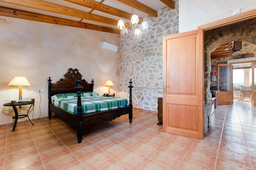 YourHouse Deulosal, apartment in rural house with pool photo 2