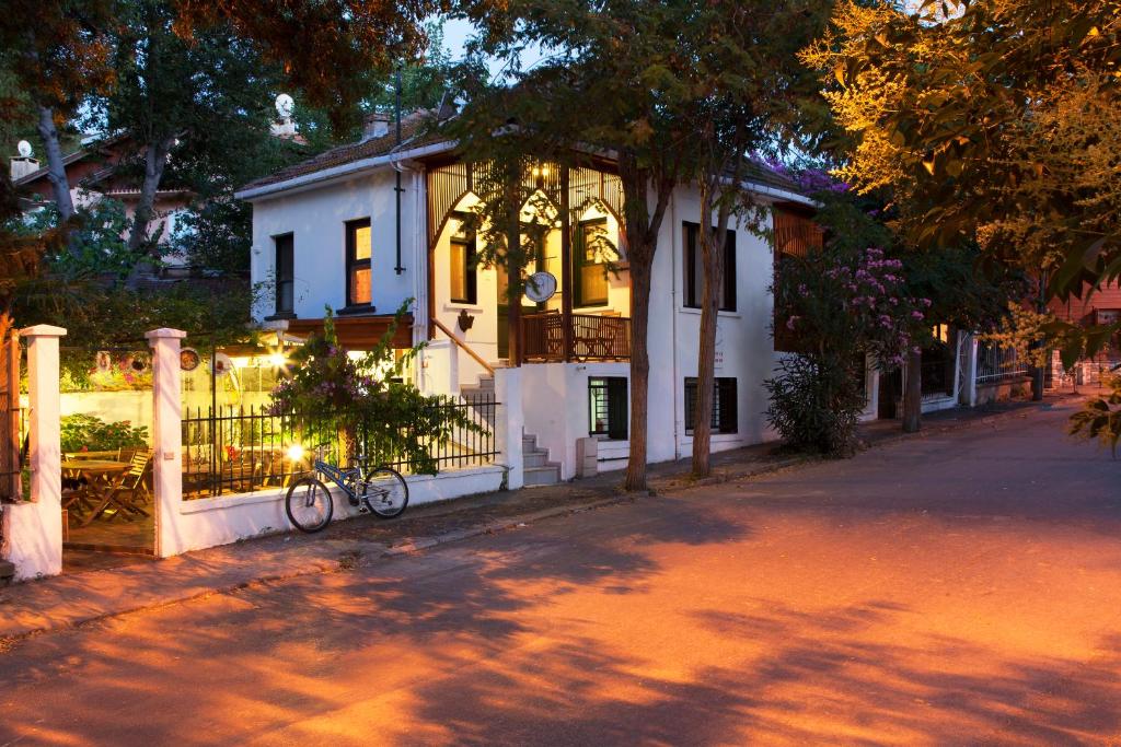 Orhan Kutbayin Evi photo 3