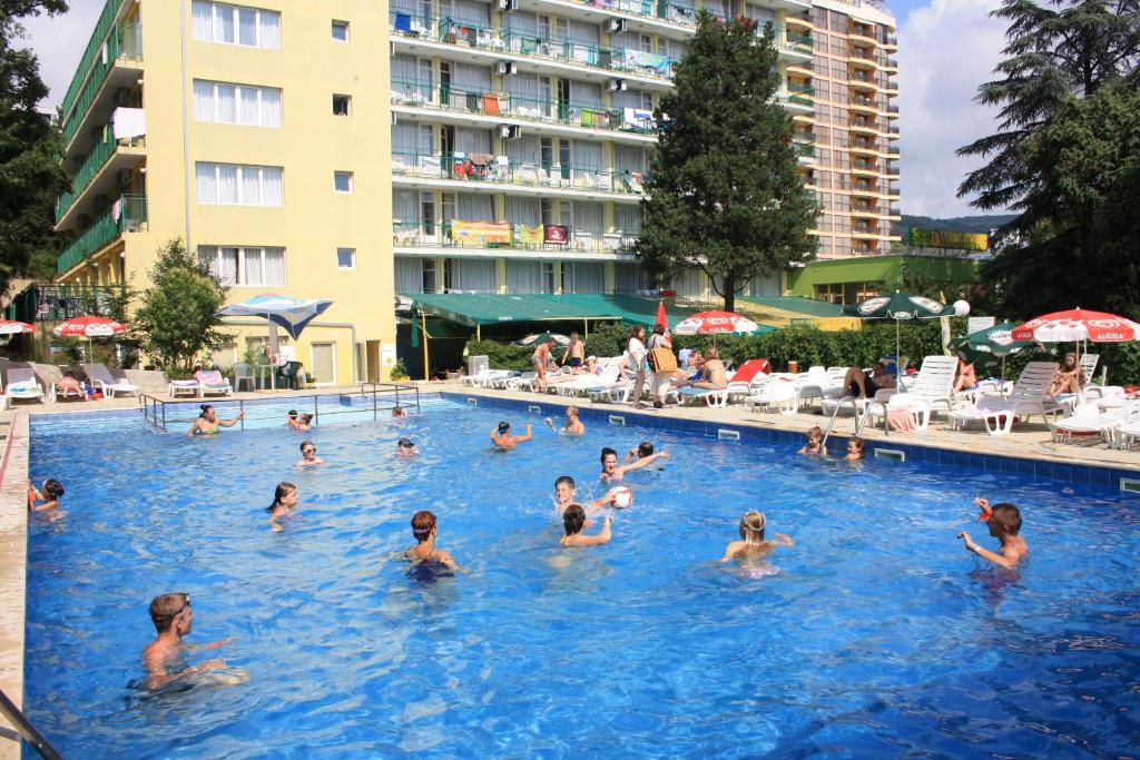 Hotel Varshava photo 1