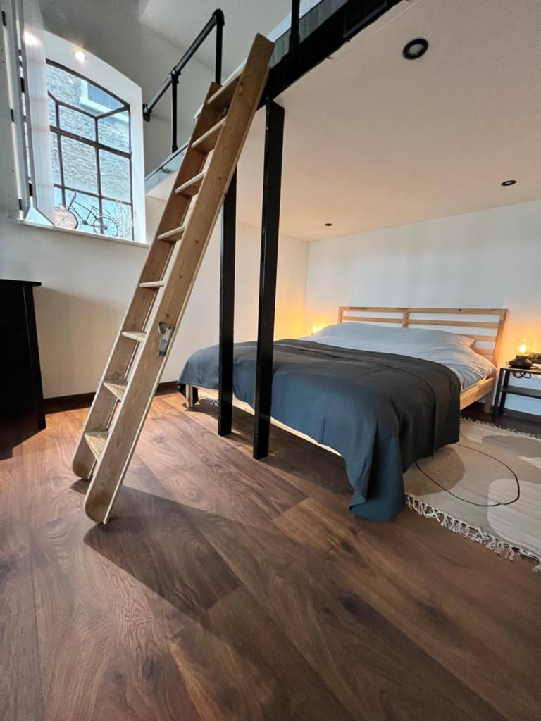Authentieke studio in hartje Joure photo 4