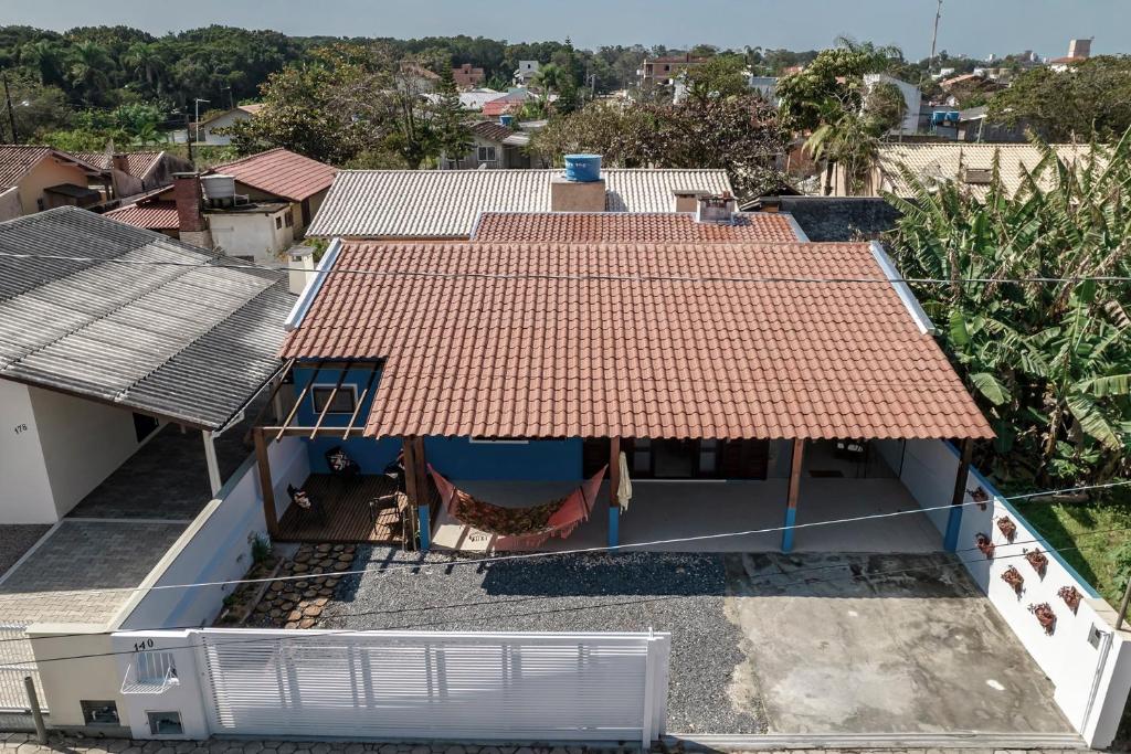 Casa na praia de Morrinhos Bombinhas para 10 pessoas, Excelente localização photo 3