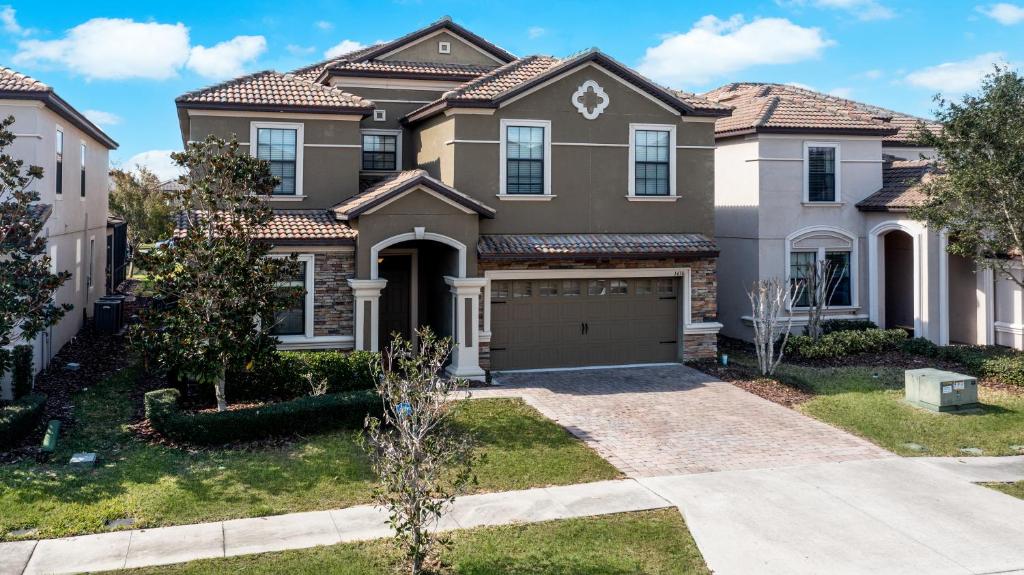 8 Bedroom Estate Near Disney World photo 1