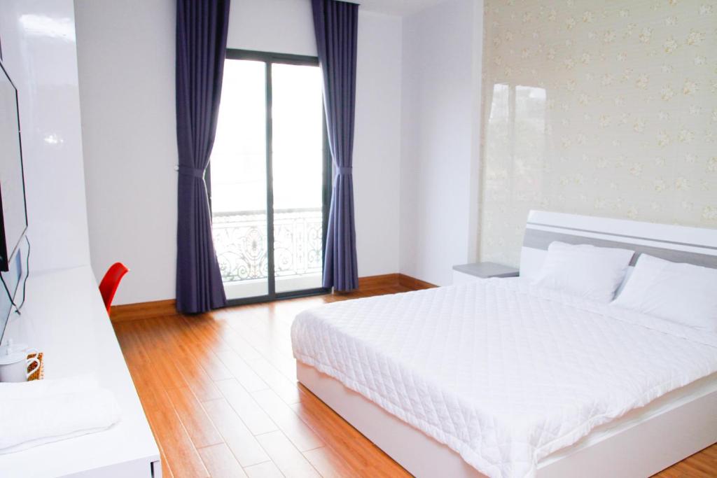 Villa 8PN Nguyễn Hữu Tiến