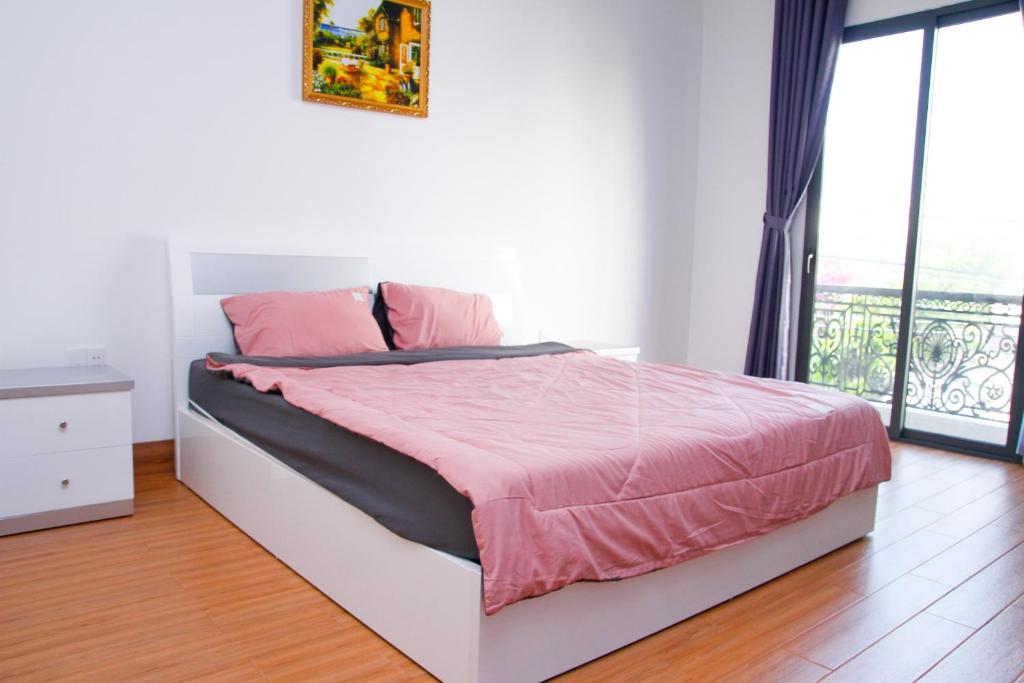 Villa 8PN Nguyễn Hữu Tiến