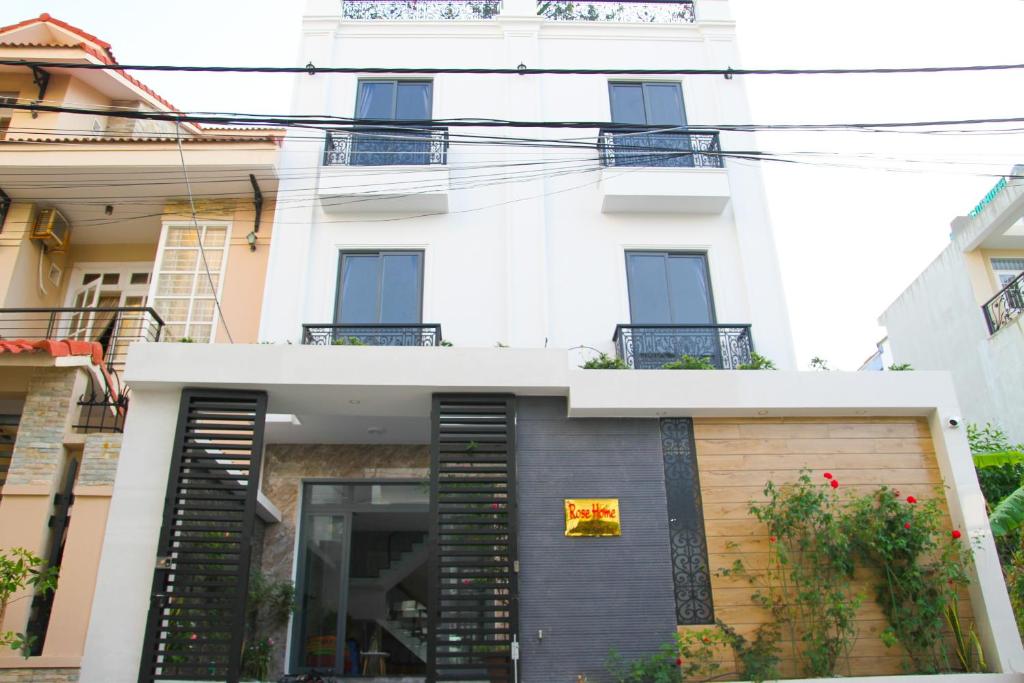 Villa 8PN Nguyễn Hữu Tiến