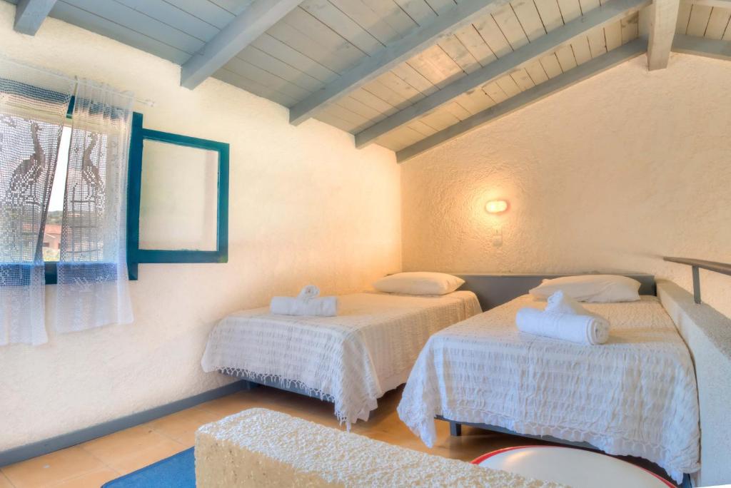 Lefkes Apartments photo 4