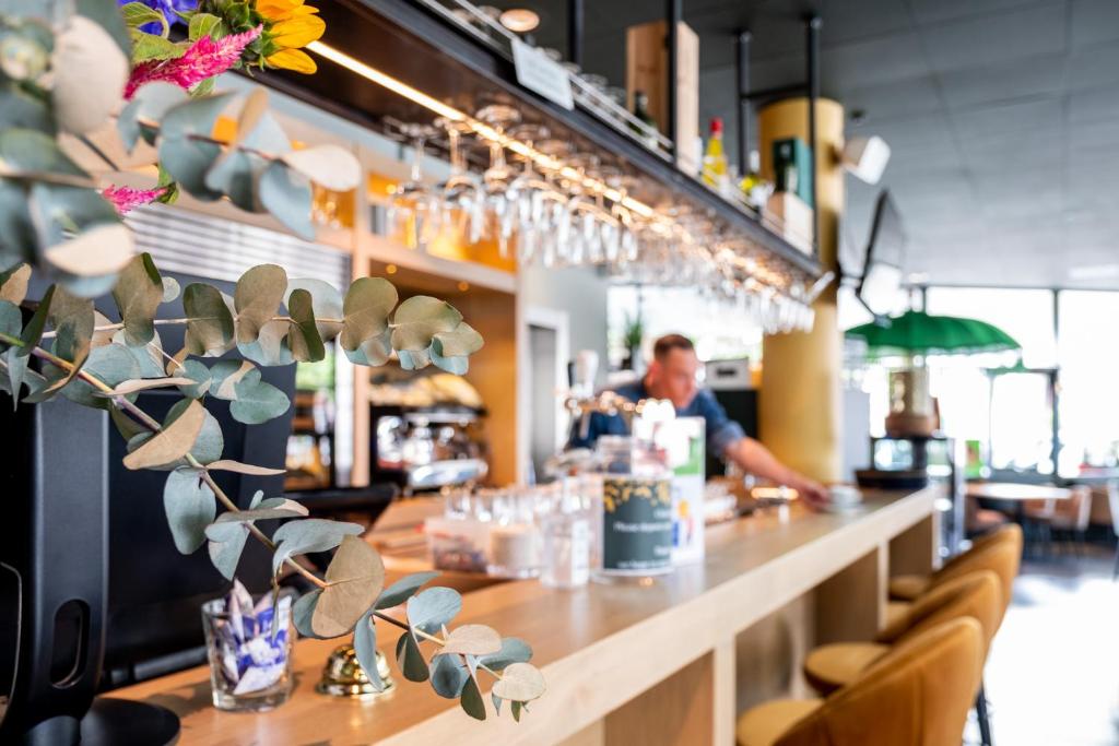 Nero Office Hotel & City Café photo 4