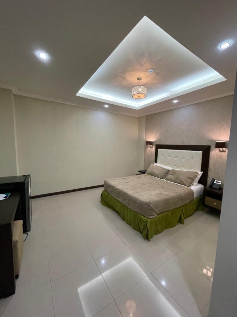 PALMAR CENTER photo 2