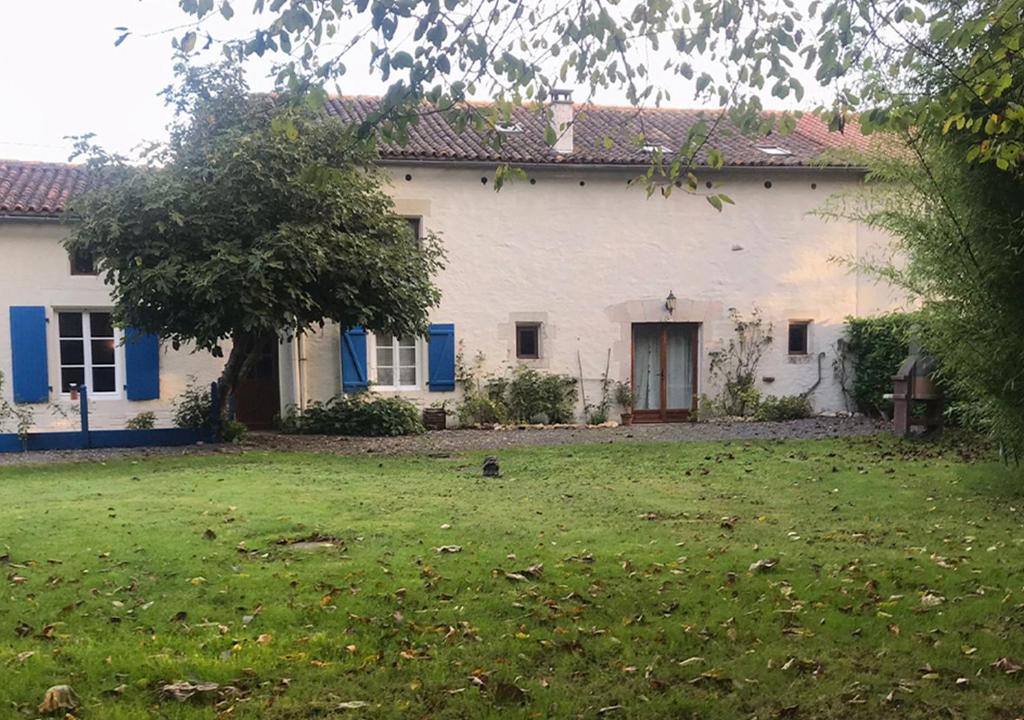 Le Figuier - 4 bedroom Farmhouse Gite photo 4
