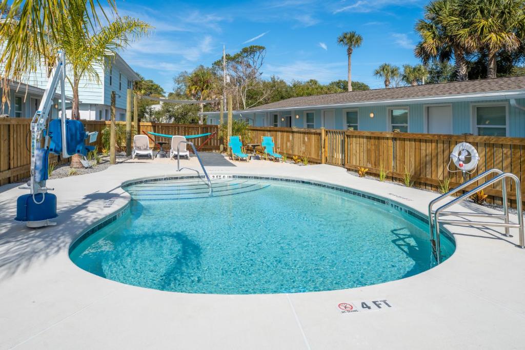 Salt Air Inn & Suites photo 3