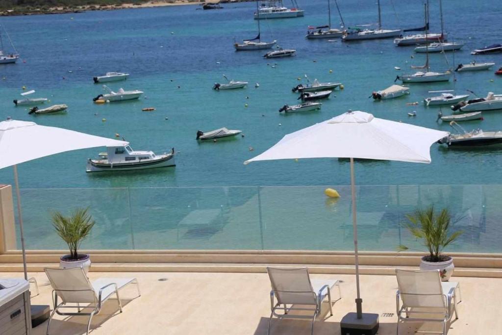 Beachfront Es Turo photo 4