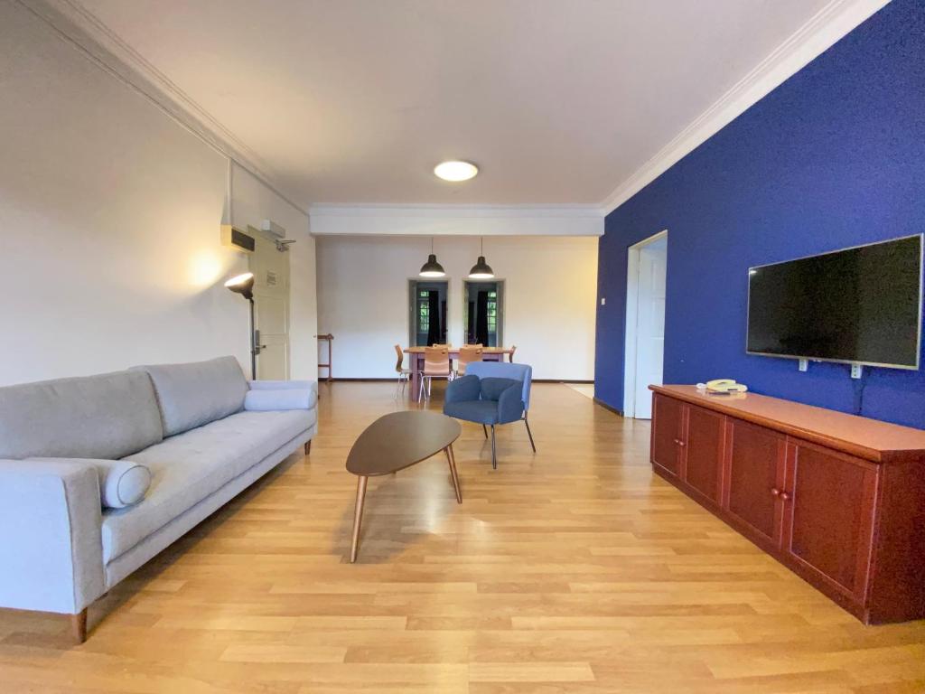Parkland Apartments photo 4