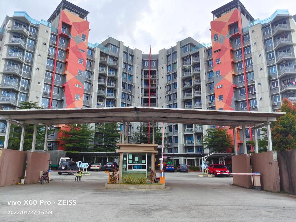 Sky Garden Penthouses photo 1