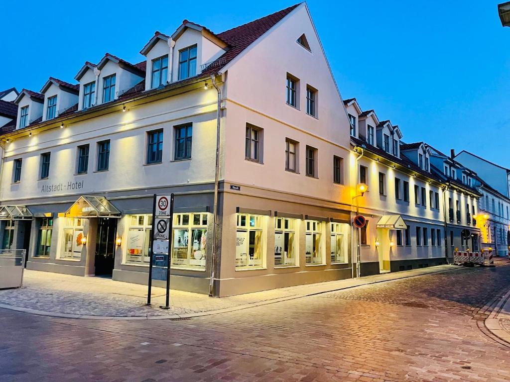 Altstadt-Hotel photo 1
