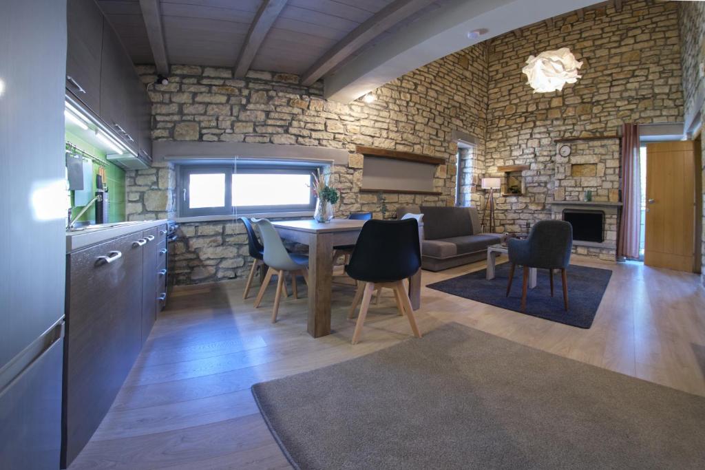 Kalpaki luxury maisonette 4 photo 1
