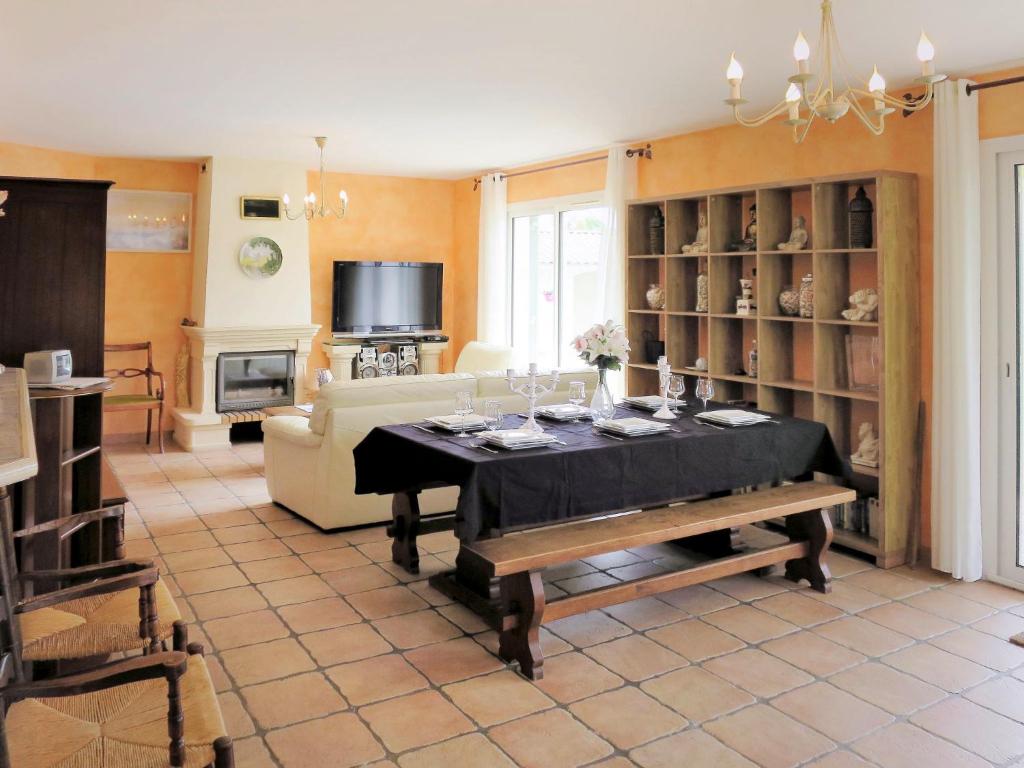Holiday Home Les Lavandiers - ORD100 by Interhome photo 2