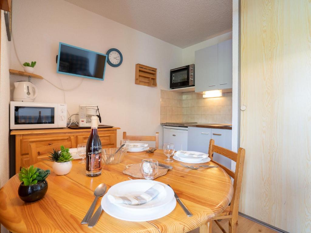 Apartment Les Mousquetons-20 by Interhome photo 1