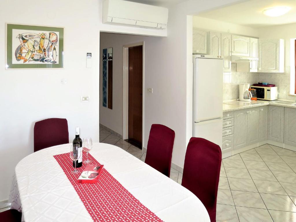 Apartment Branka - RAC148 by Interhome photo 4