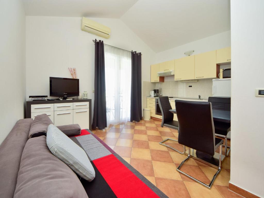 Apartment Mare-6 by Interhome photo 4