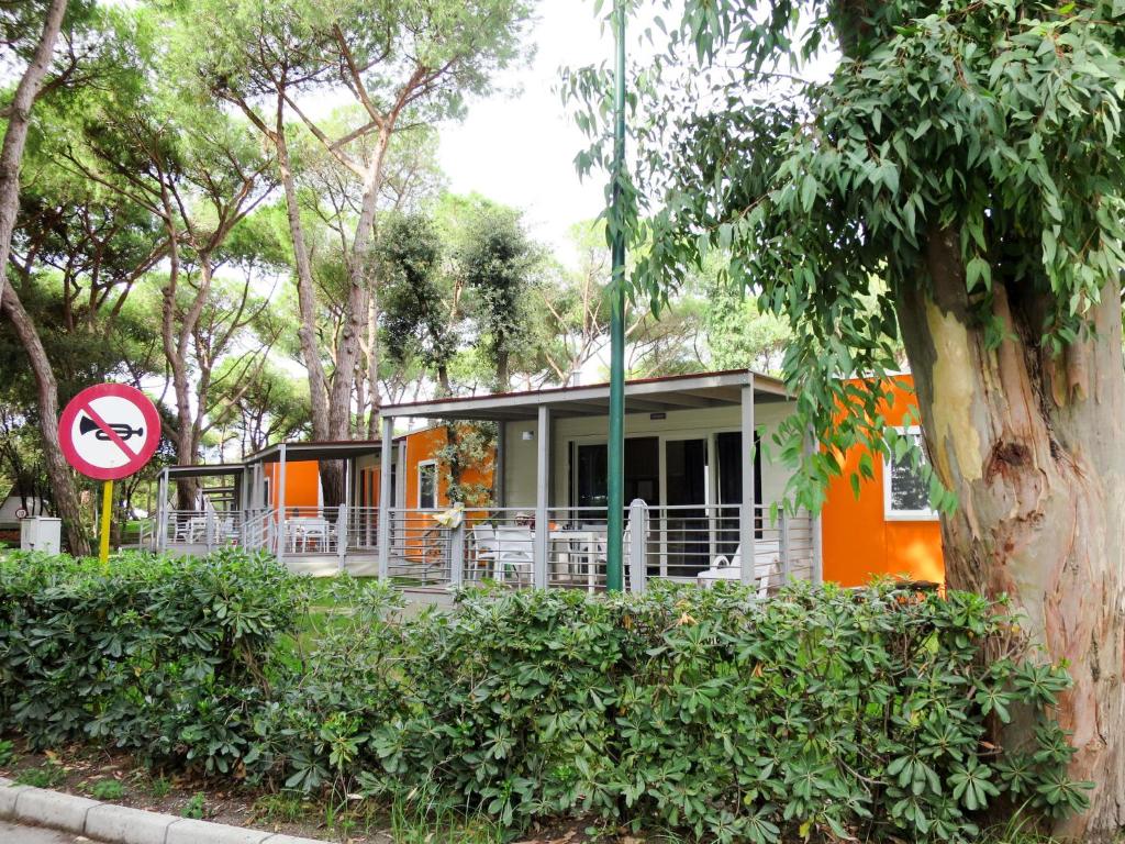Holiday Home Maxi Caravan Ischia by Interhome photo 4