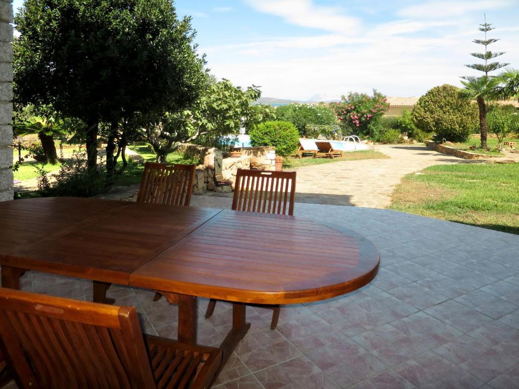 Apartment Borgo Le Logge - pool - BUD117 by Interhome photo 3