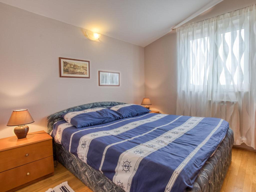 Apartment Daria-3 by Interhome photo 3