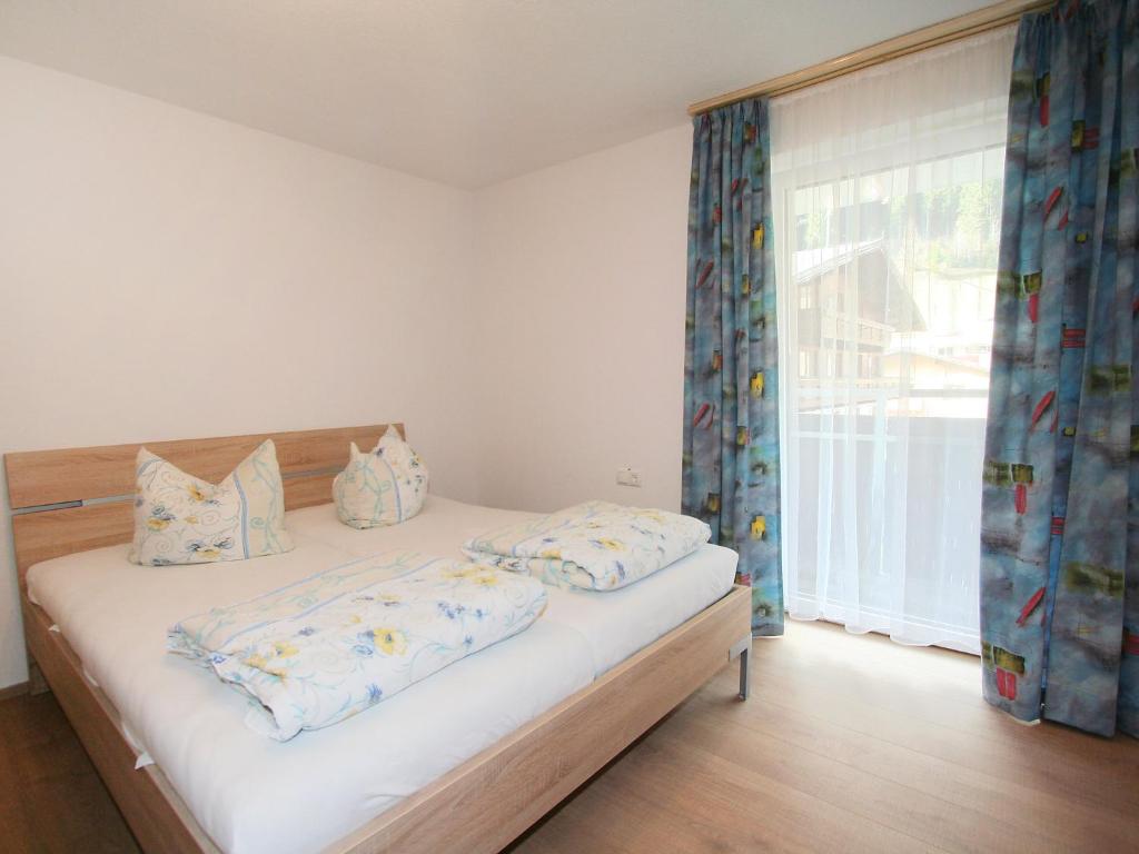 Apartment Alpenrose-2 by Interhome photo 3