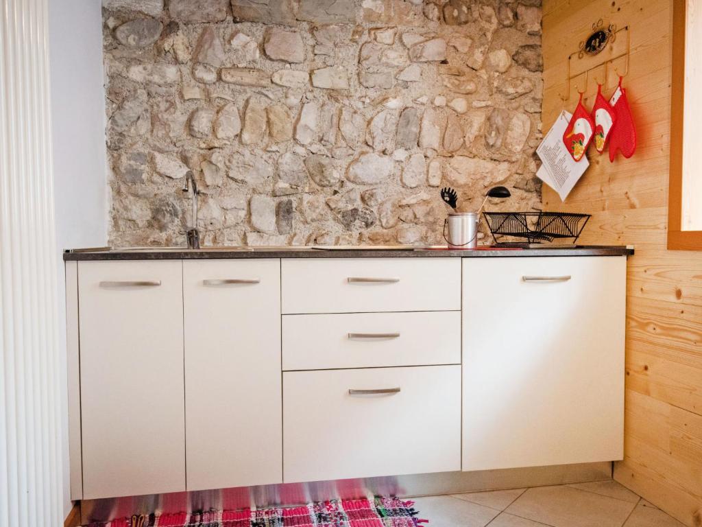 Apartment Albergo Diffuso - Cjasa Ustin-4 by Interhome photo 2