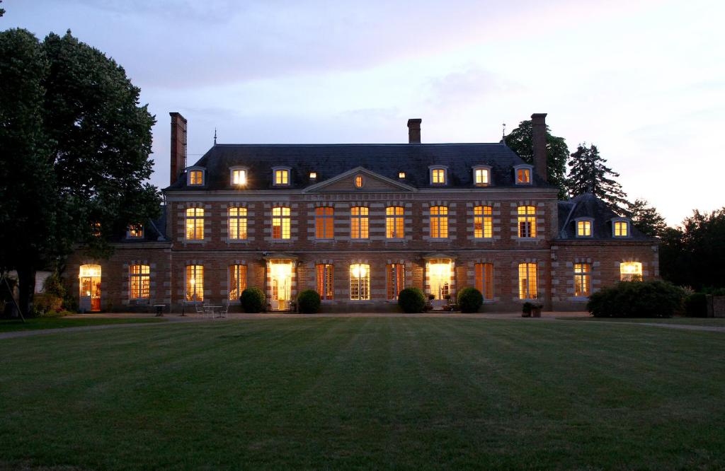 Château de la Giraudière photo 4