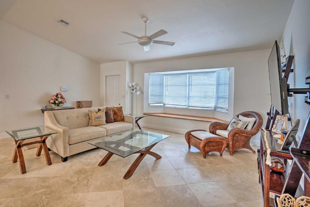 Sunny Naples Home with Pool, Direct Gulf Access photo 4