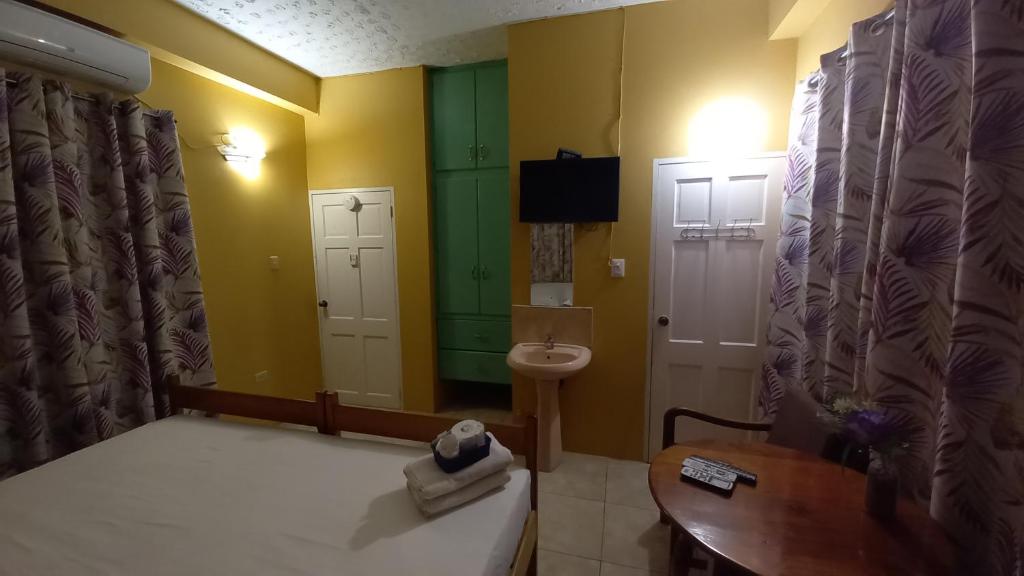 Wallace Holiday Apartments photo 2