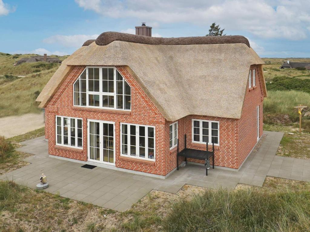 8 person holiday home in Bl vand