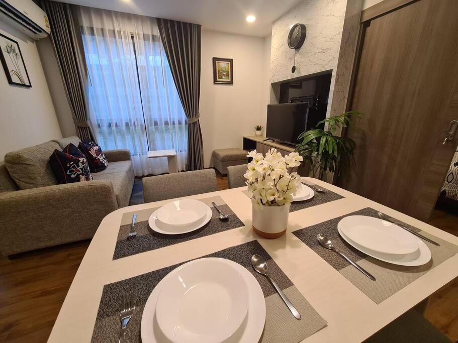 2BR Service Condo in Sriracha photo 2