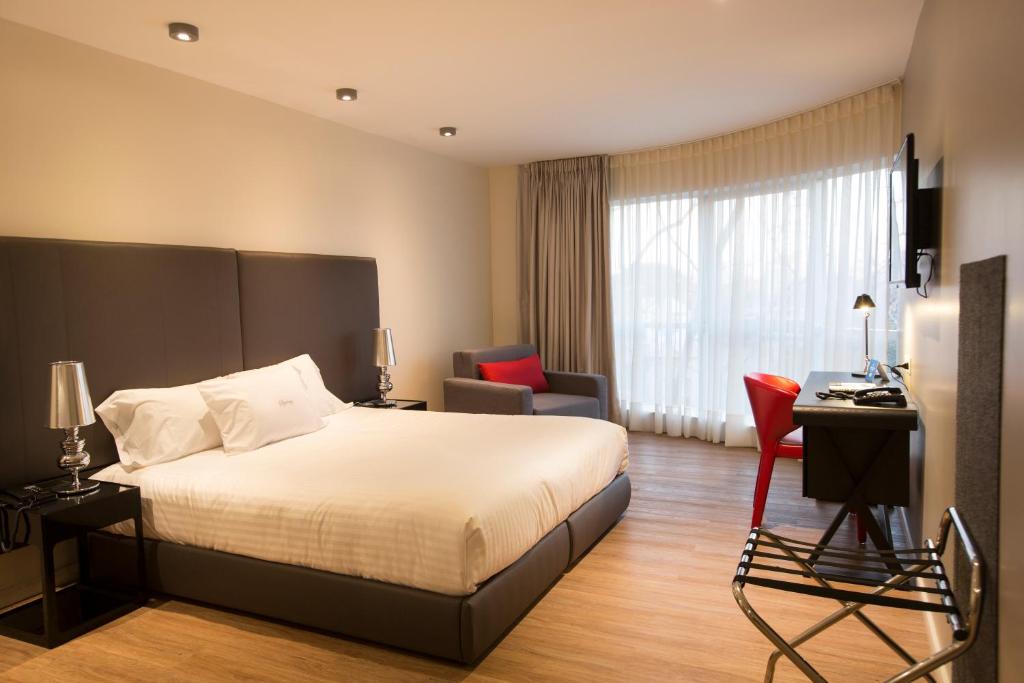 Regency Way Montevideo Hotel photo 3
