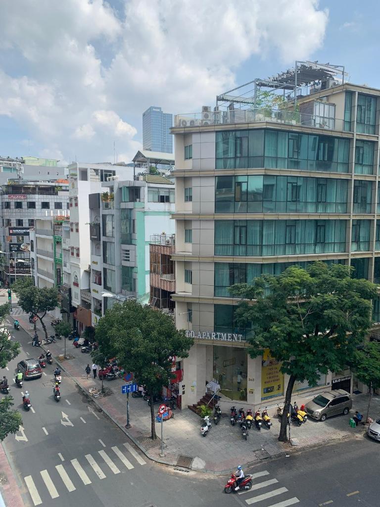 Little Brick Saigon Hotel