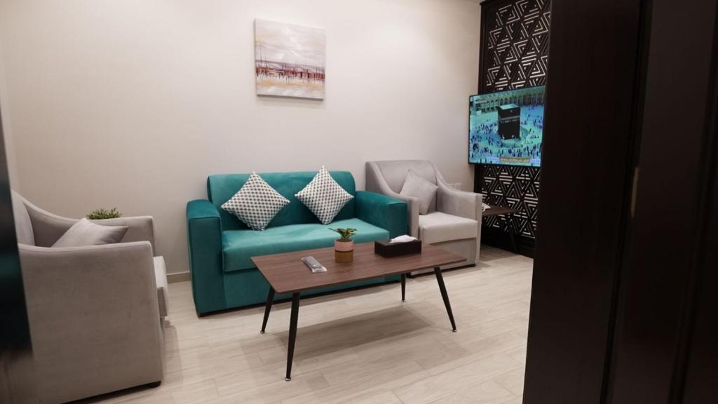 Al Manar Hotel Apartments - Tap to explore photos