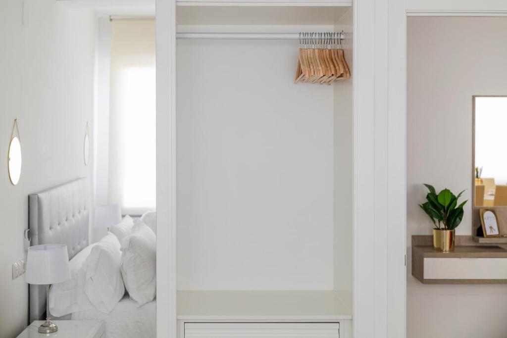 SWEET DREAMS APARTMENT NEAR PUERTA DEL SOL photo 3