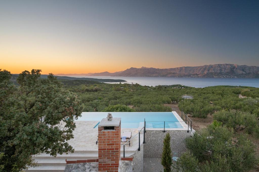Olive Park House Brač photo 2