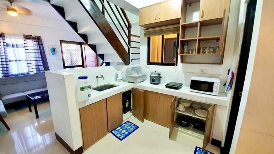 Kaitleen Home Stay Door 2 photo 3
