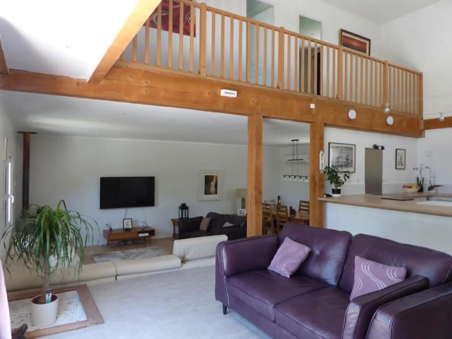 La Maison Barthélemy: Voie Verte et piscine photo 3