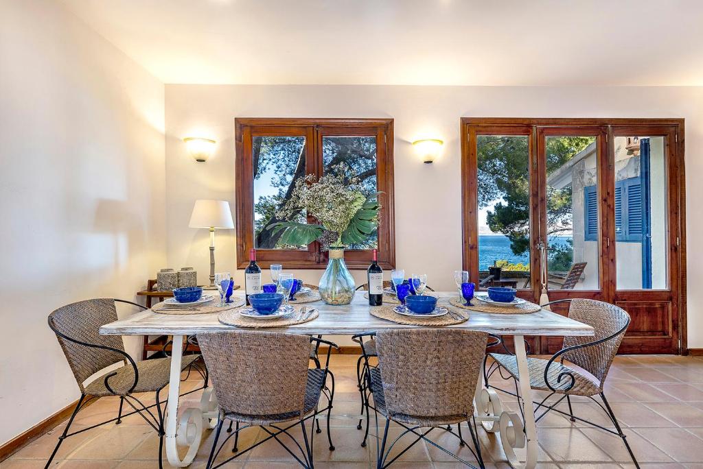Villa Ca'n Blau, big terrace with amazing sea views photo 1