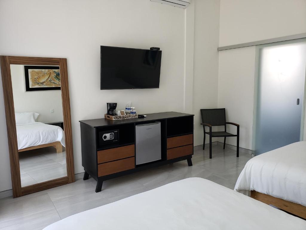 Hotel CaLu 21 en La Laguna, Santa María del Oro photo 4