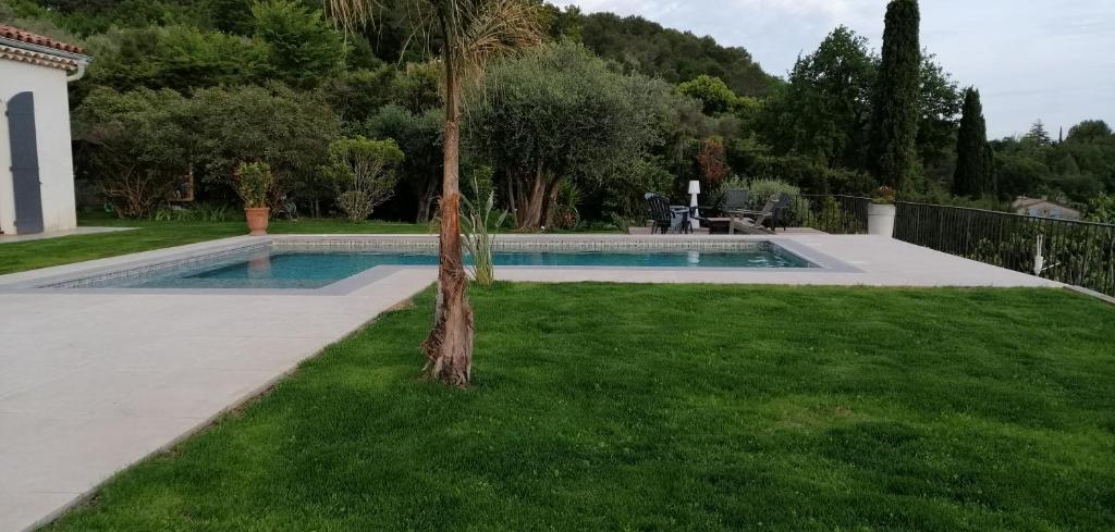 Les lodges de l'oliveraie de Virevent photo 3