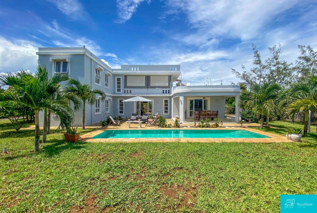 Palm Grey Villa By YourHost Vipingo Beach Kilifi