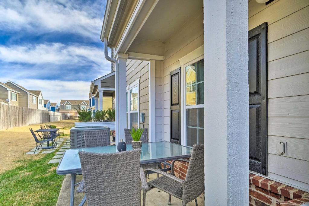 Modern Afton Townhome - Walk to Grand Lake! photo 2