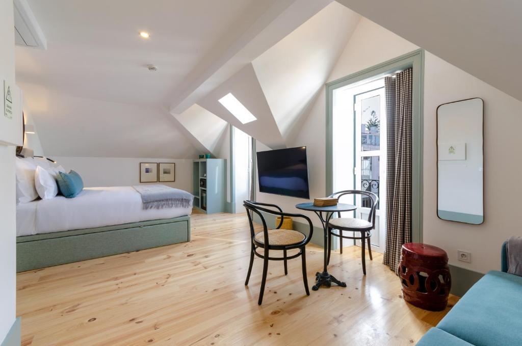 Westlight Cascais Chalet - Adults Only. - Tap to explore photos