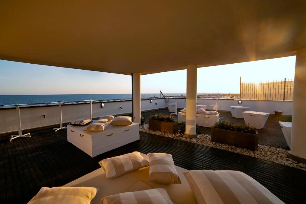 Smy Aran Blu Roma Mare photo 2